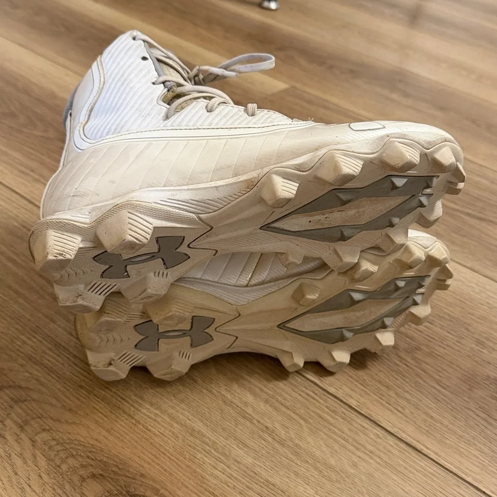 Under Armour Highlight RM Youth Football Cleats Size 6
